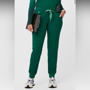 Figs Hunter Green Regular Zamora Jogger